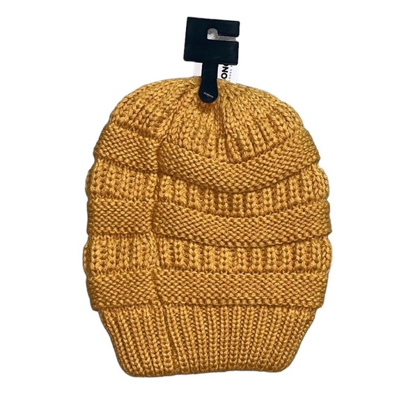 Womens Beanie Hat Knit Mustard Yellow New - Picture 2 of 5